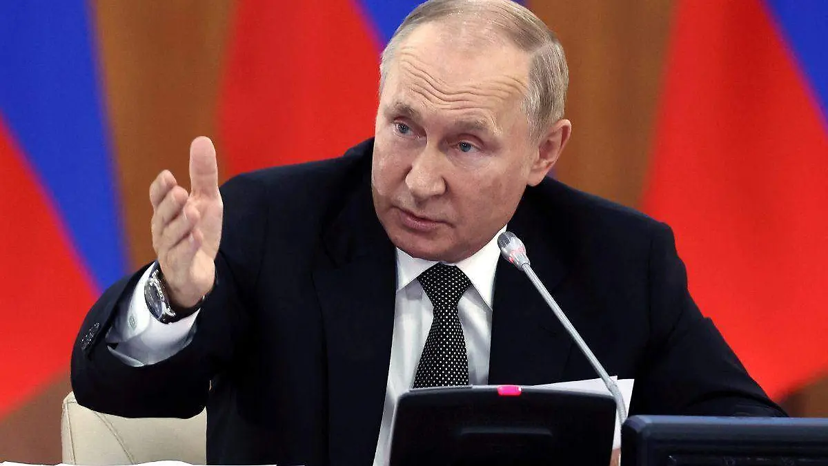 Vladimir Putin acusa agresión económica y política de Occidente